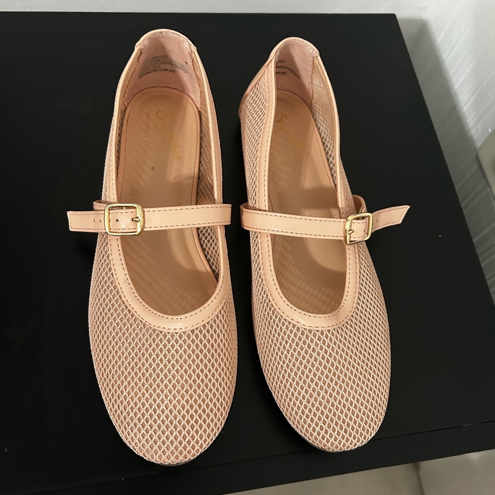 Seychelles Blush Mesh Slip-On Flats